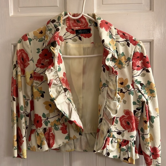 Floral Spring - Picture 3 of 5